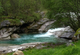 Fluss Osolatal - Frühling